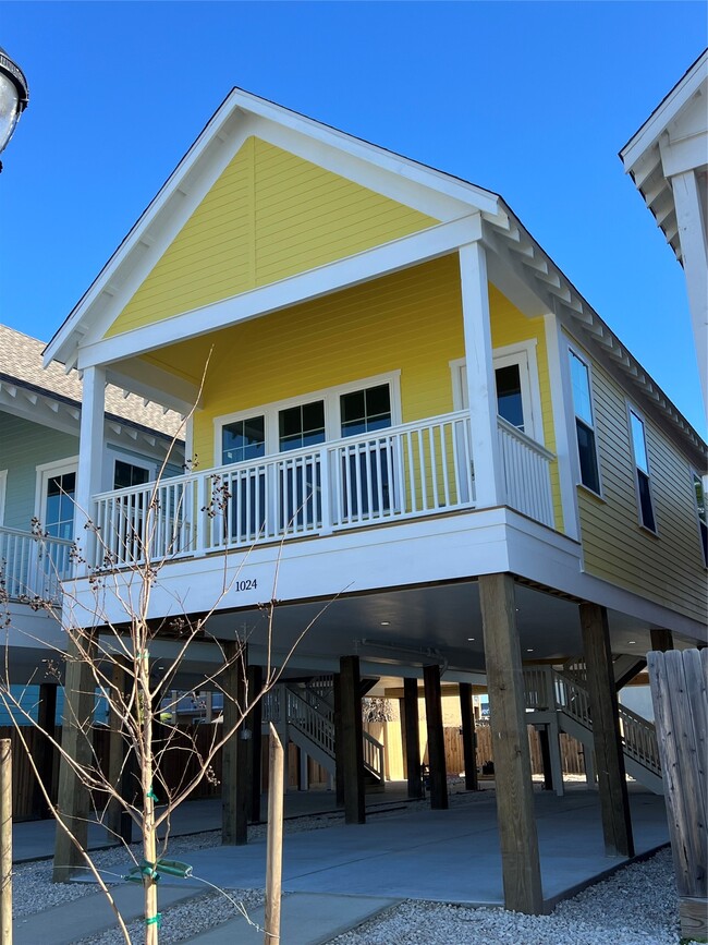 Building Photo - 1024 62nd St