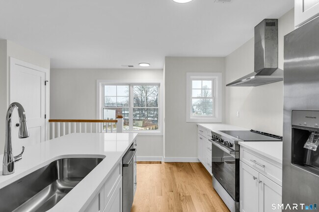 Foto del edificio - 31 Drive Way