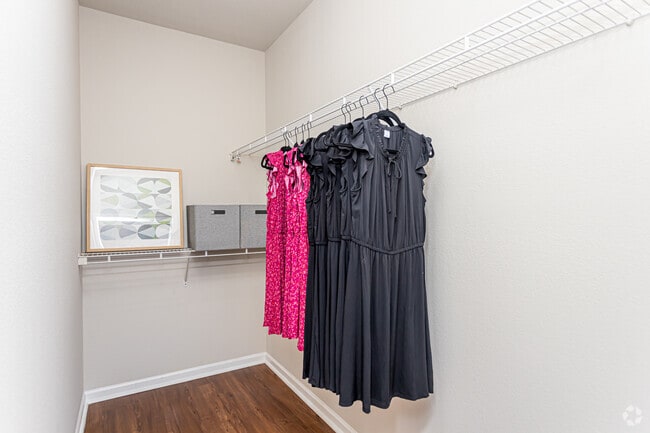 4BR, 4BA - 1,420SF - The Chelsea