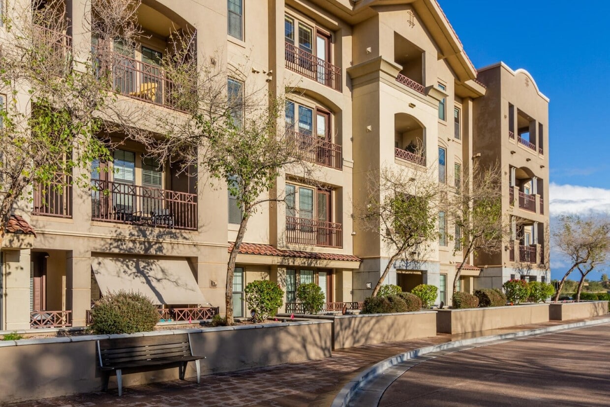 Primary Photo - 7291 N Scottsdale Rd