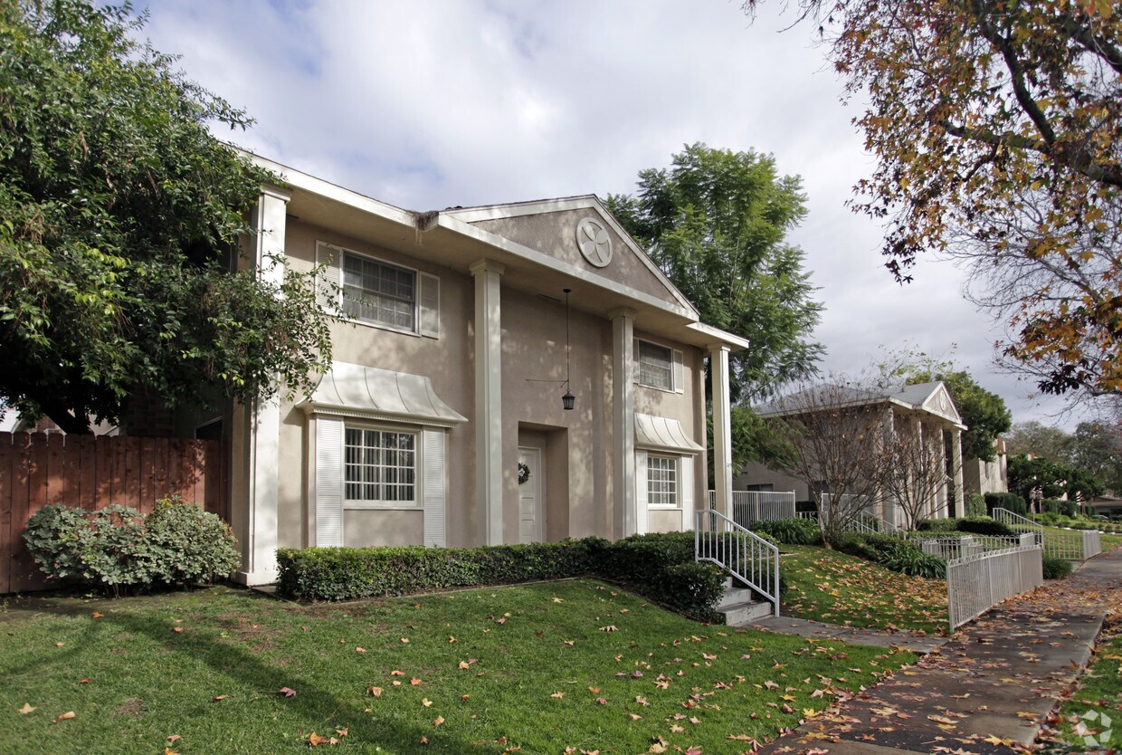 289 Amber Ct, Upland, CA 91786 Apartments in Upland, CA