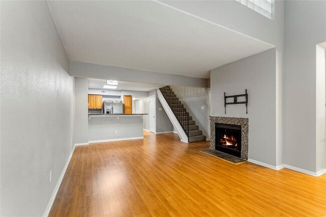 Building Photo - 2425 Holly Hall St