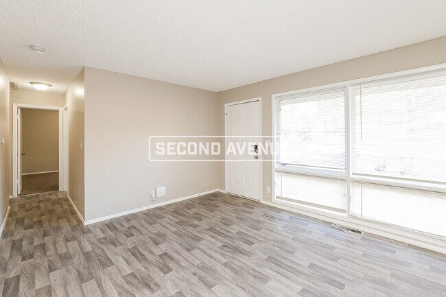Foto del edificio - 7423 E 51st St