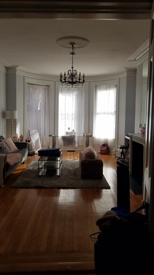 Foto del edificio - 365 Marlborough St