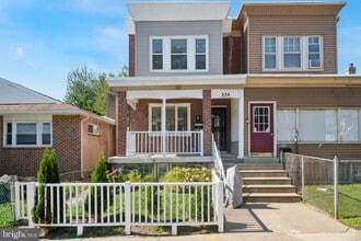 Building Photo - 534 Benner St