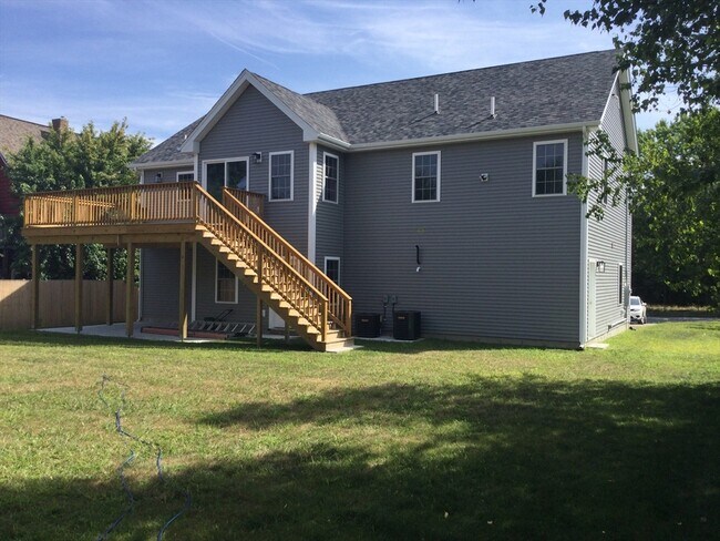 Foto del edificio - 271A Harrington Way