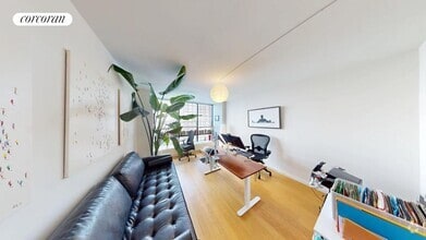Building Photo - 525 E 72nd St