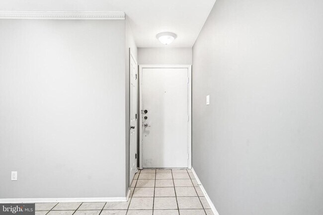 Foto del edificio - 1404 Woodhollow Dr