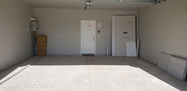 Building Photo - 3 br, 2 bath House - 1874 W Roby Ave