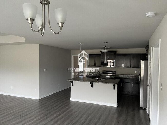 Foto del edificio - 20261 Yarbrough Rd