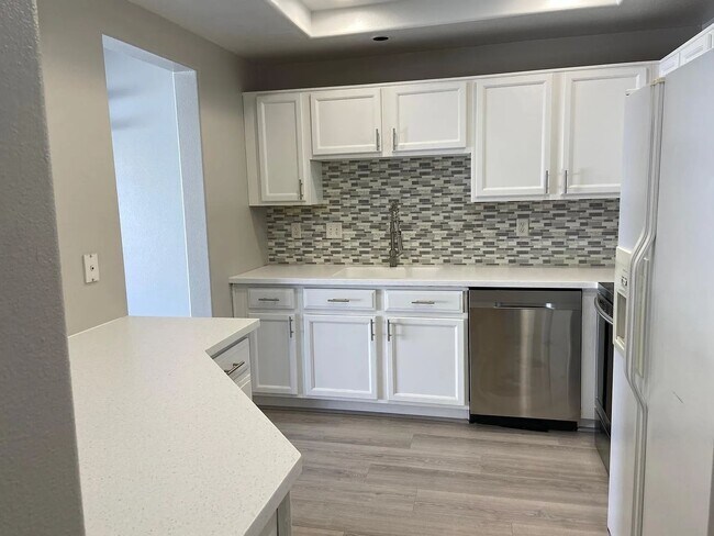 Foto del edificio - Beautiful Townhome in Excellent Draper Location!