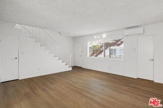Building Photo - 1208 California Ave