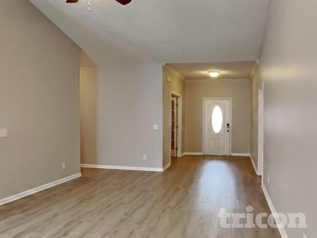 Foto del edificio - 1030 Ryan Ct