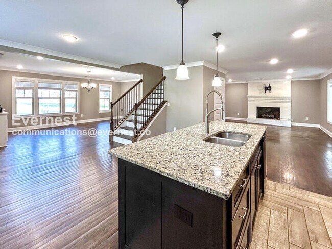 Foto del edificio - 5182 Joe Frank Harris Pkwy NW