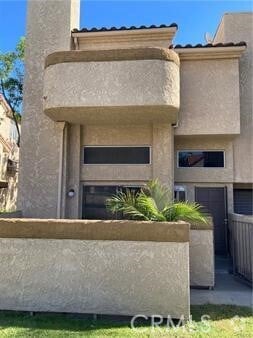 Building Photo - 2046 S Bon View Ave
