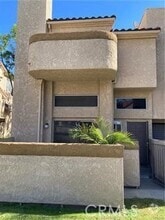 Building Photo - 2046 S Bon View Ave