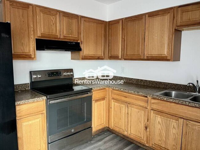 Building Photo - Move in Ready - Freshly Remodeled 4BD/2BA Home w/ Garage and Large Yard - Section 8 accepted
