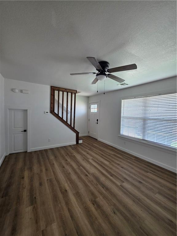 Building Photo - 2404 SE Jayel Terrace