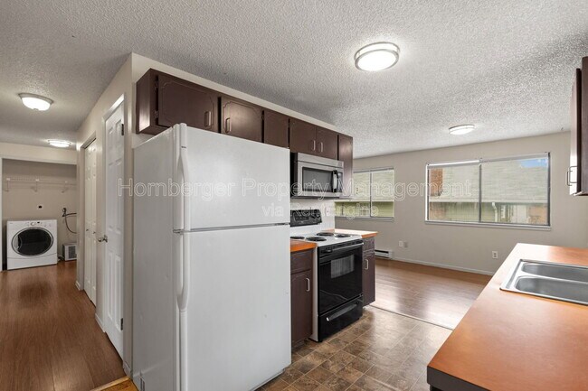 Foto del edificio - 911 E Bridgeport Ave