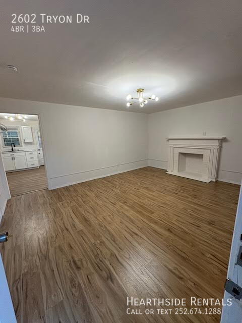 Foto del edificio - 2602 Tryon Dr