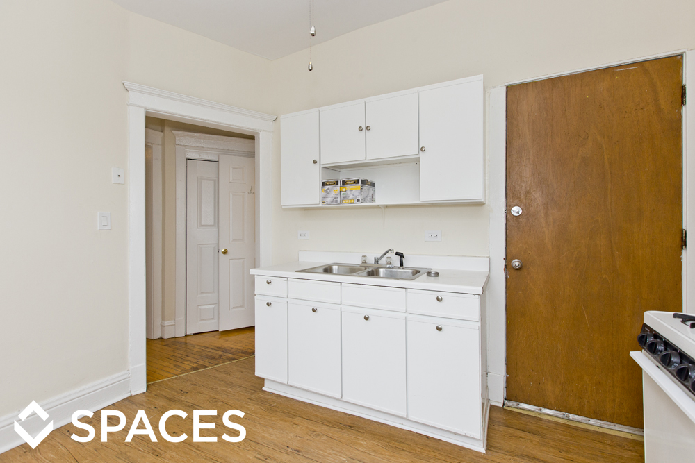 Foto principal - 2250 W Armitage Ave