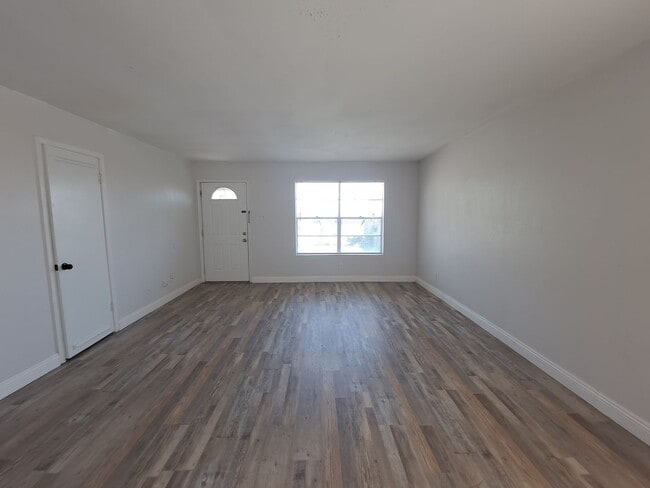Foto del edificio - Cozy 4 Bedroom 1.5 Bathroom in Greenville ...