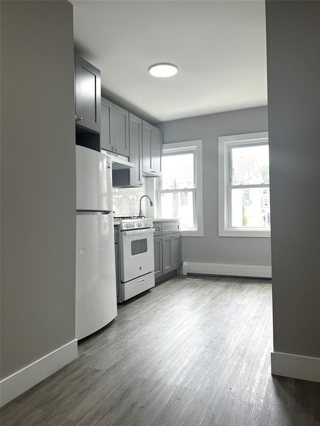 Foto del edificio - 520 Harrison Ave