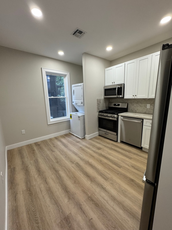 Building Photo - 115 Carteret Ave