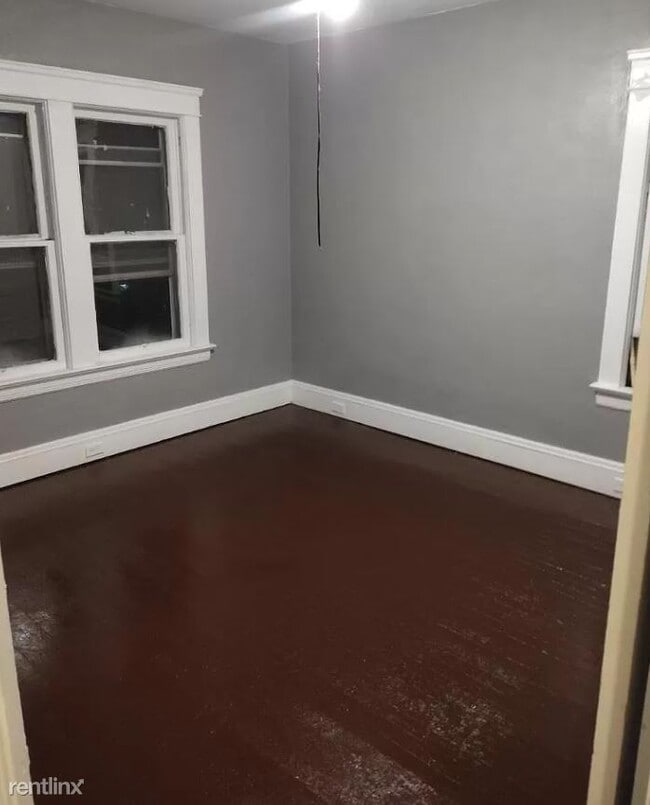 Building Photo - 3 br, 1 bath House - 12418 Osceola Avenue