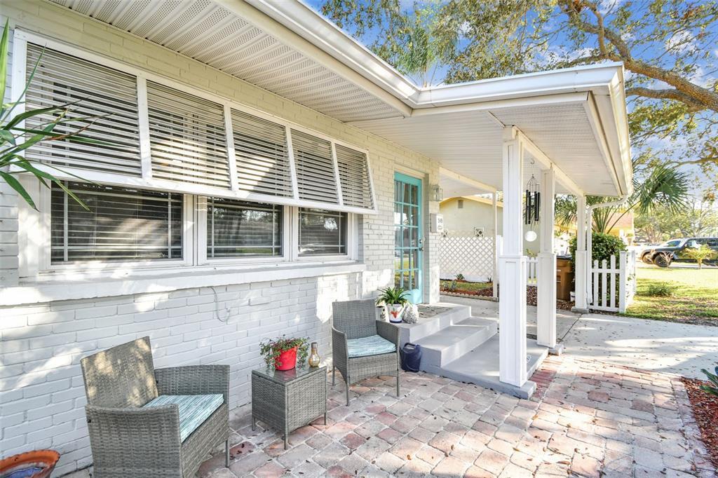 Foto principal - 349 Shirley Ave