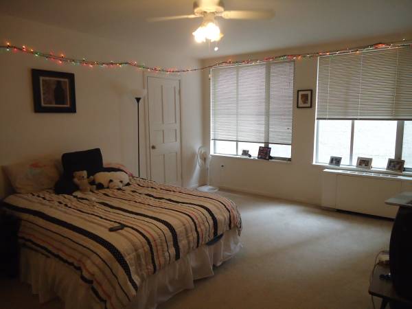 Primary Photo - 1700 N Kent St
