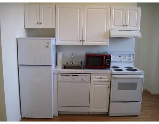Building Photo - 480 Beacon St