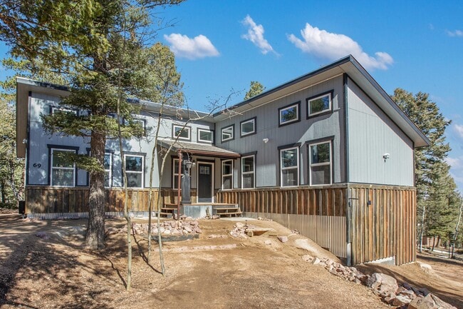 Building Photo - 69 Mt Powderhorn Rd