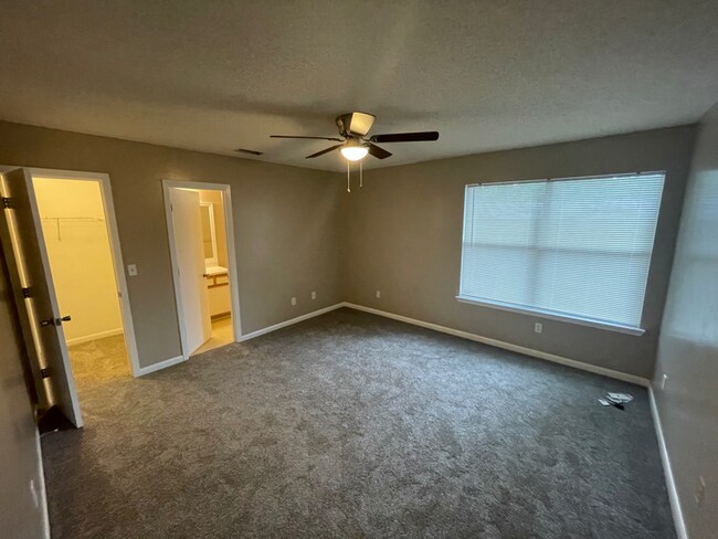 Foto del edificio - 314 Olympia Ct