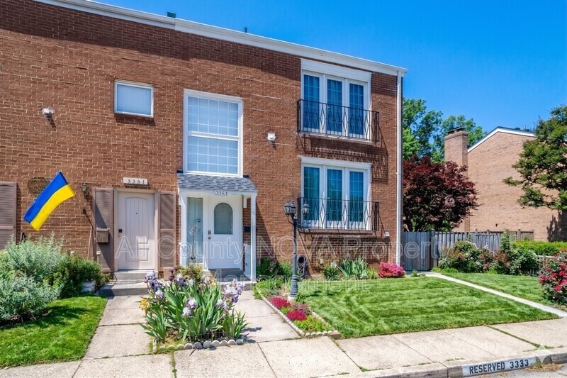 Photo - 3353 Ardley Ct