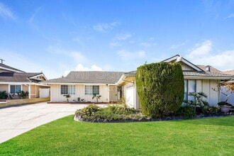 Building Photo - 9379 Esther St