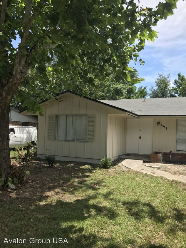 Foto principal - 7552 Wheat Rd