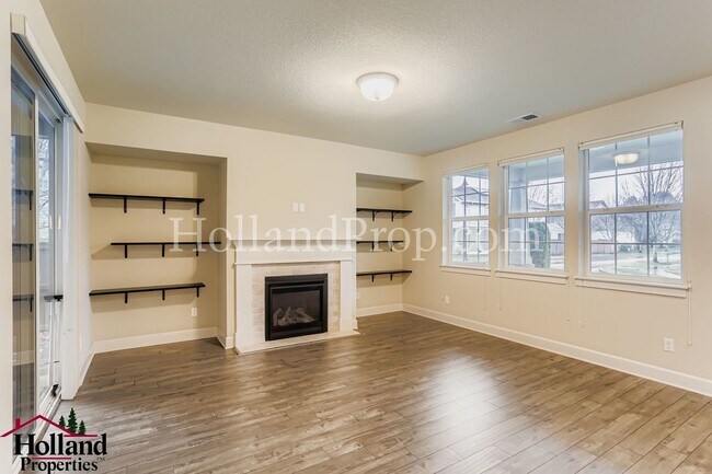 Foto del edificio - ?? Bright & Modern 3 Bedroom Home with Solar Energy Benefits!