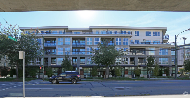Building Photo - The Porter