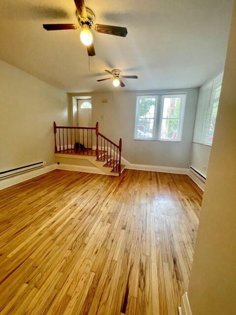 Foto del edificio - 3915 N Southport Ave