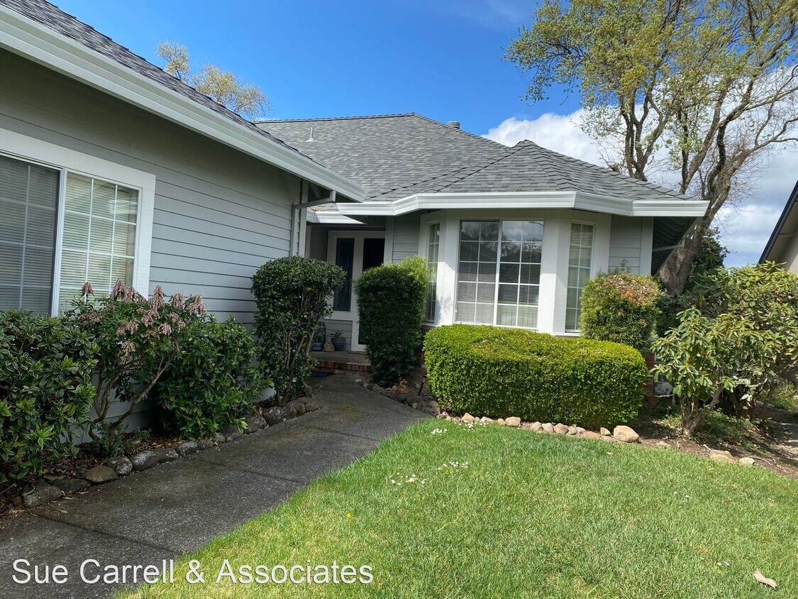 Primary Photo - 2 br, 2 bath House - 314 Singing Brook Cr.