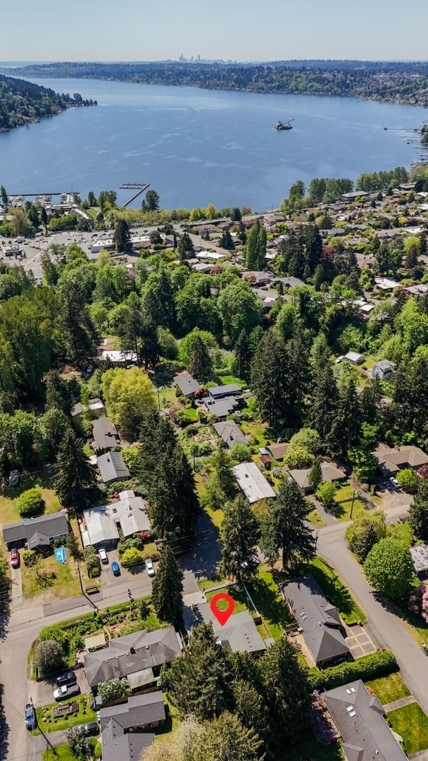 Building Photo - 3Bd/2Ba Kenmore House