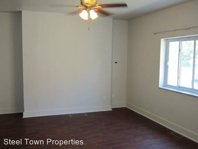 Building Photo - 5 br, 2 bath House - 139 S. 15th St.