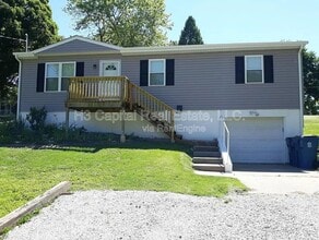 Building Photo - 416 S Main St