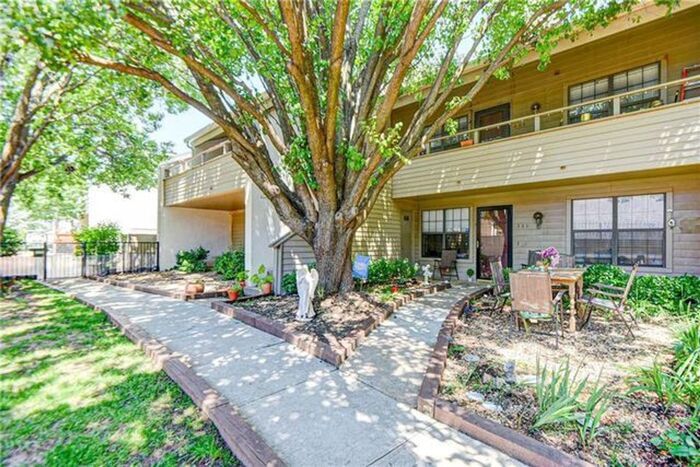 Foto principal - 11130 N Stratford Dr