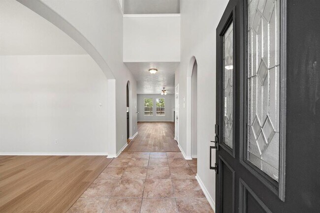 Foto del edificio - 10210 N Pine Ivy Ln