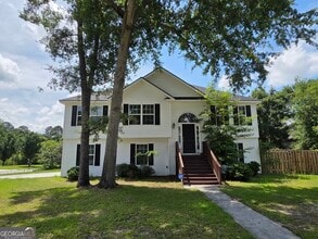 Building Photo - 301 Aspen Arbor
