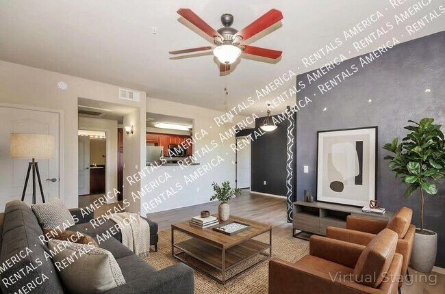 Foto del edificio - 2550 E River Rd