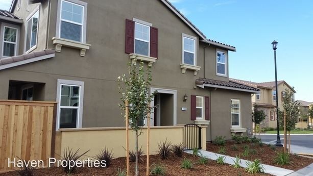 Primary Photo - 4 br, 3 bath House - 1668 Avanti Drive