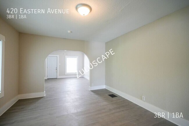 Foto del edificio - 420 Eastern Ave